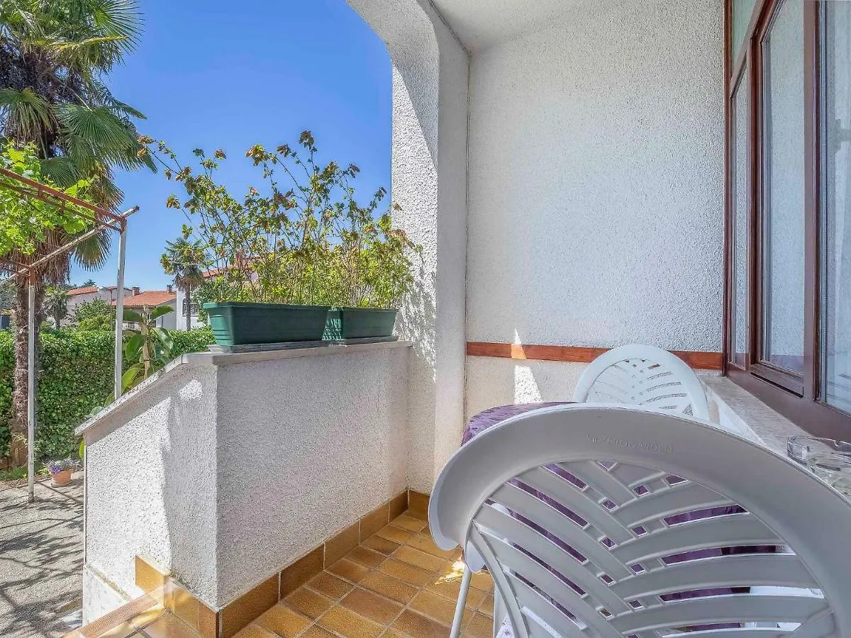 Mira Apartment Porec Croatia